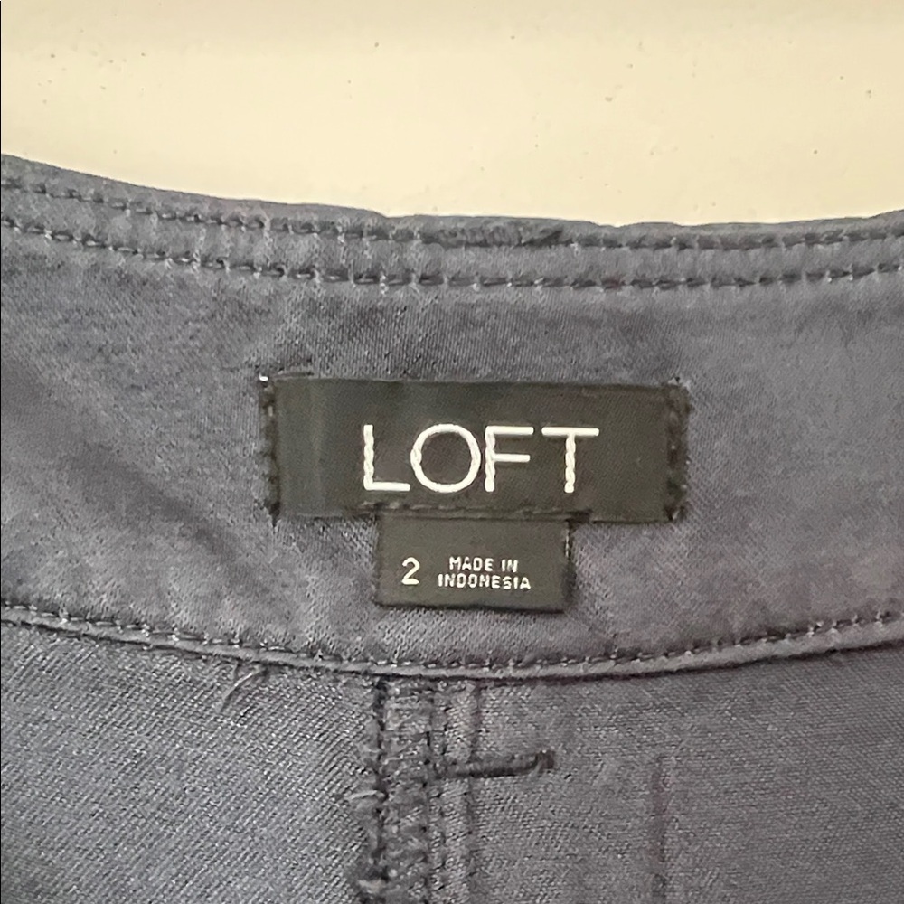 Loft Silky Gray Ankle Jogger Pants Size 2 - Picture 5 of 9
